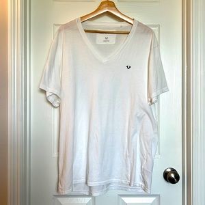 XL True religion white V-neck